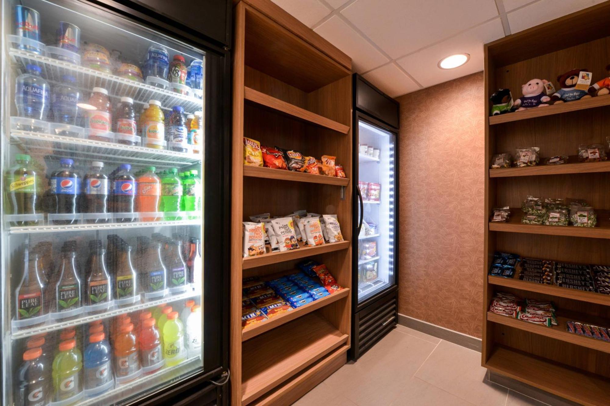 Fairfield Inn & Suites By Marriott Pittsburgh New Stanton Buitenkant foto