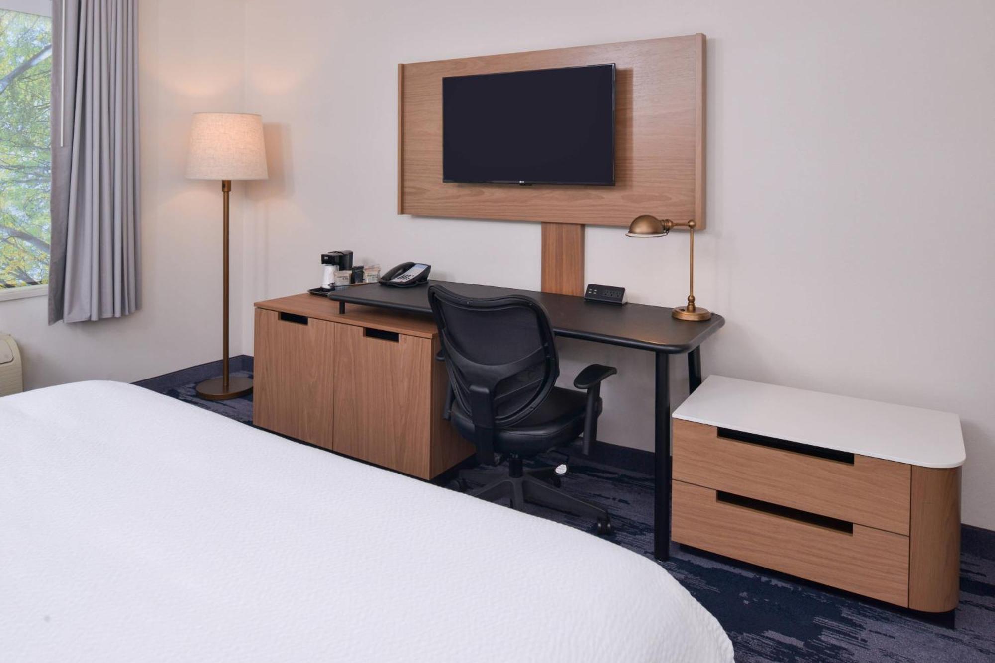 Fairfield Inn & Suites By Marriott Pittsburgh New Stanton Buitenkant foto