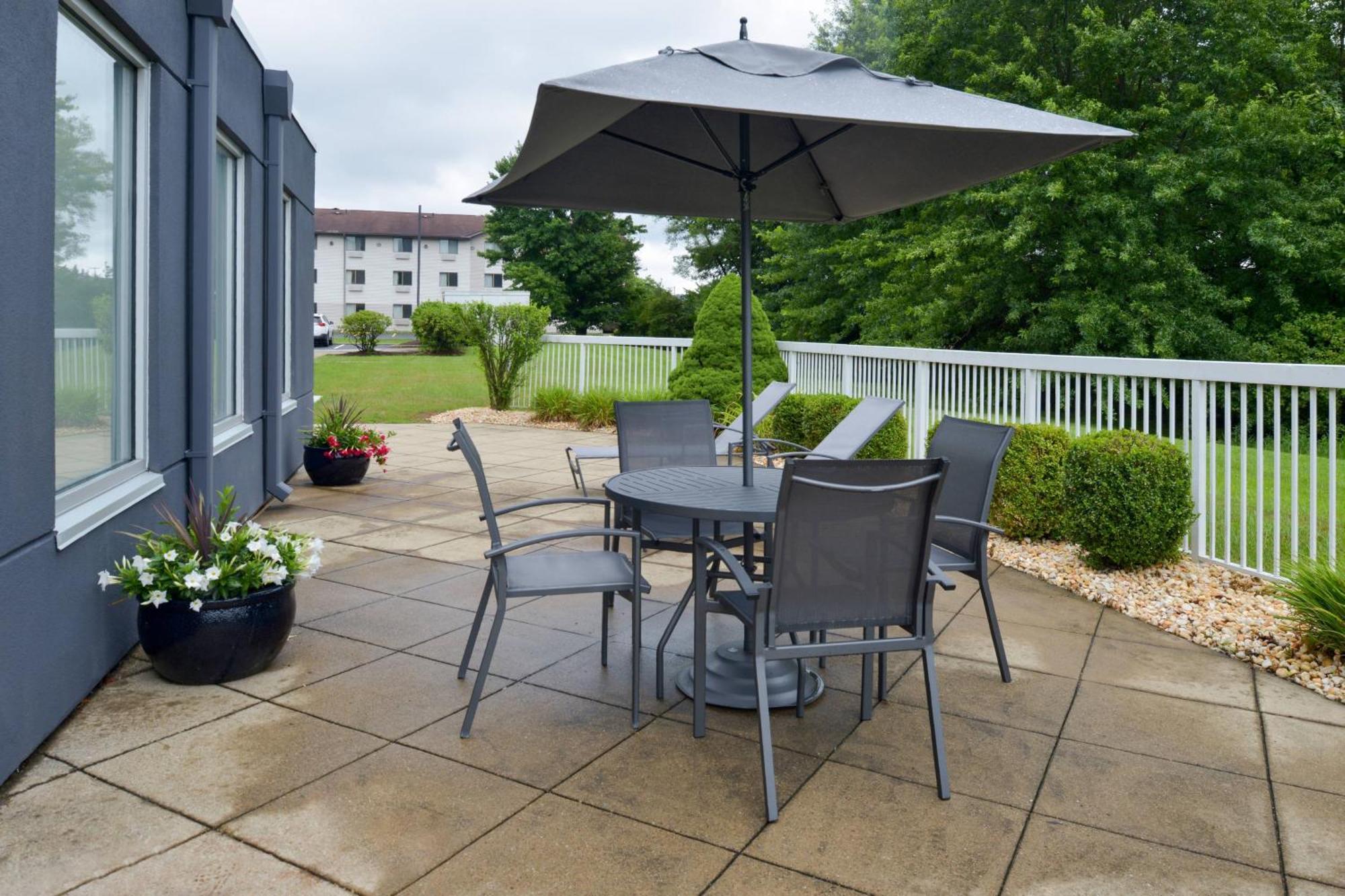 Fairfield Inn & Suites By Marriott Pittsburgh New Stanton Buitenkant foto