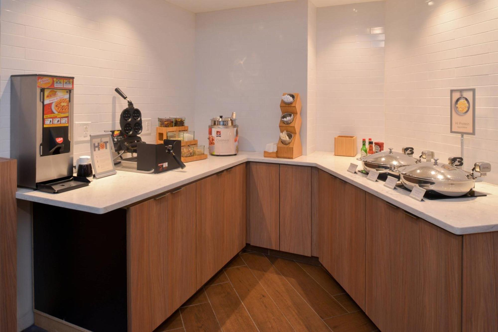 Fairfield Inn & Suites By Marriott Pittsburgh New Stanton Buitenkant foto